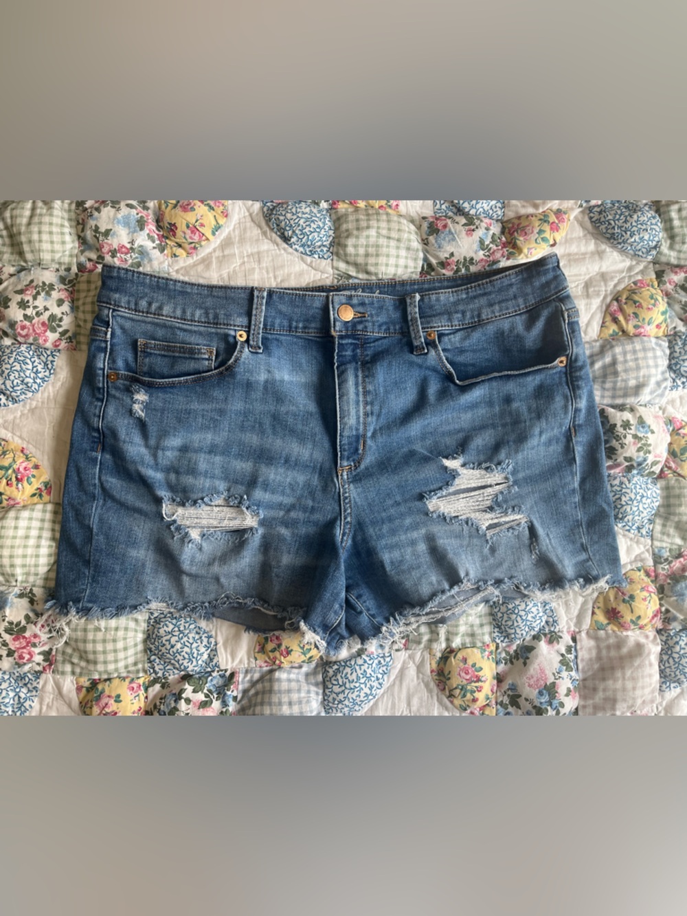 Universal Thread Mid Blue Ripped Denim Cutoff Shorts